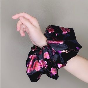 XXL scrunchie
